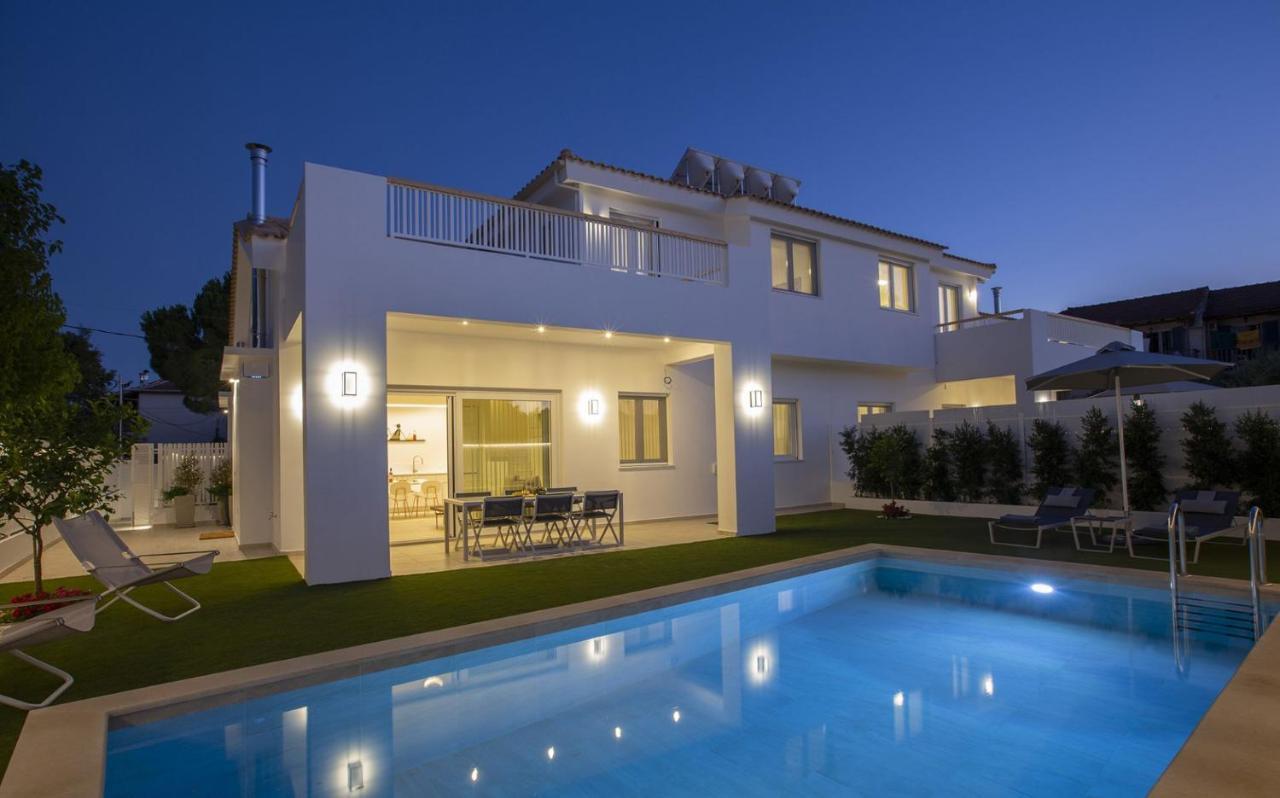 The Quad Luxury Villas Lygia  Exterior photo